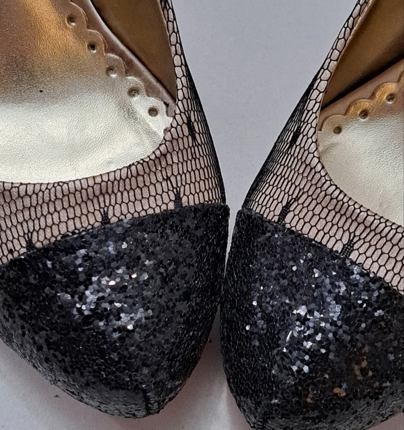 LuLu Townsend Victoria Sequin & Fishnet Stiletto  Size 7M - Picture 3 of 11